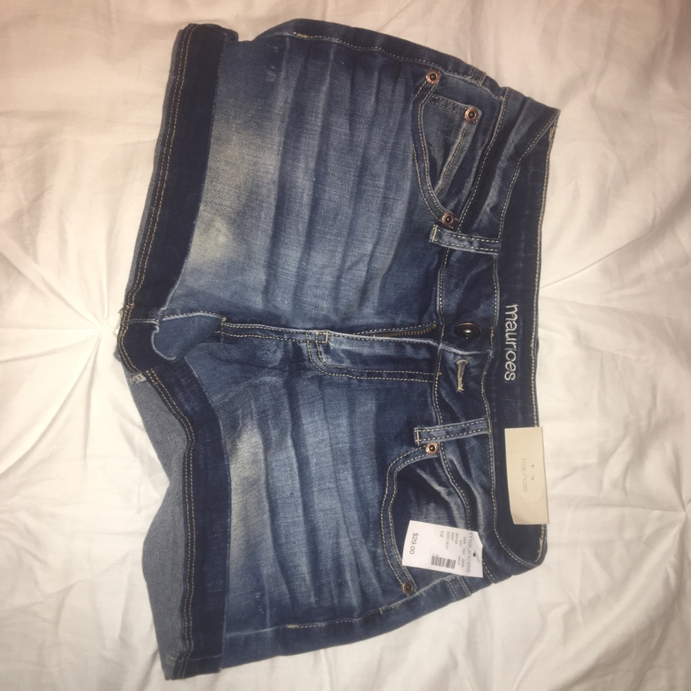 Maurice’s denim shorts